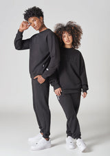 Basic Black Pullover